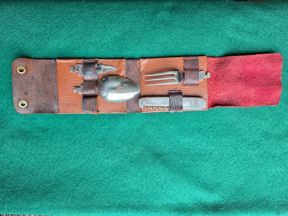 Antique rare Rev-O-Noc mess kit made by D.R.G.M. germany
